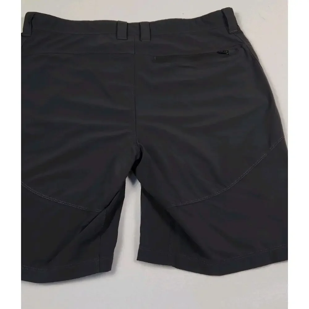 North Face Men's 36 BLK Nylon Activewear Shorts Zip Front